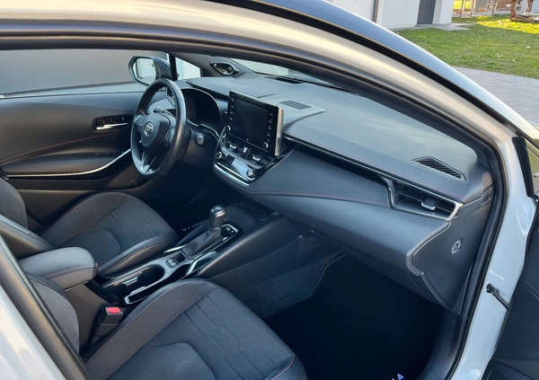 Toyota Corolla cena 85900 przebieg: 45000, rok produkcji 2019 z Turek małe 781